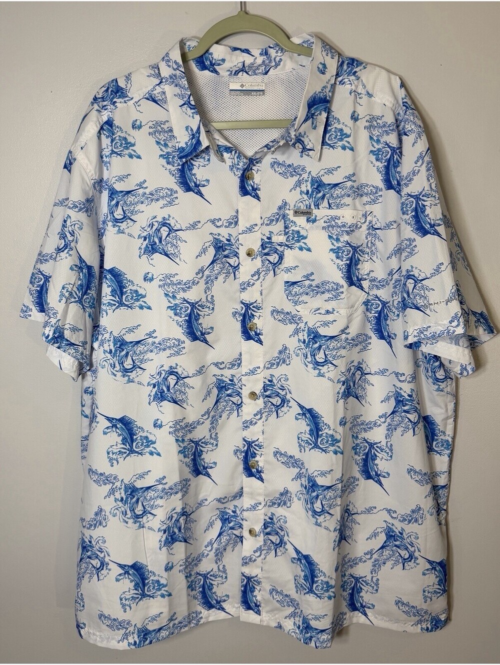 Columbia PFG Short Sleeve Blue & White Marlin Coastal Print Button Down Shirt 2X